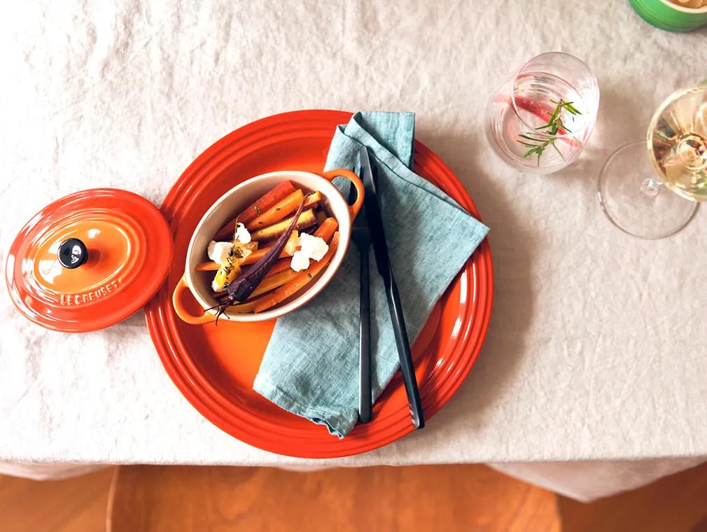 Bunte Karotten mit Ziegenkäse