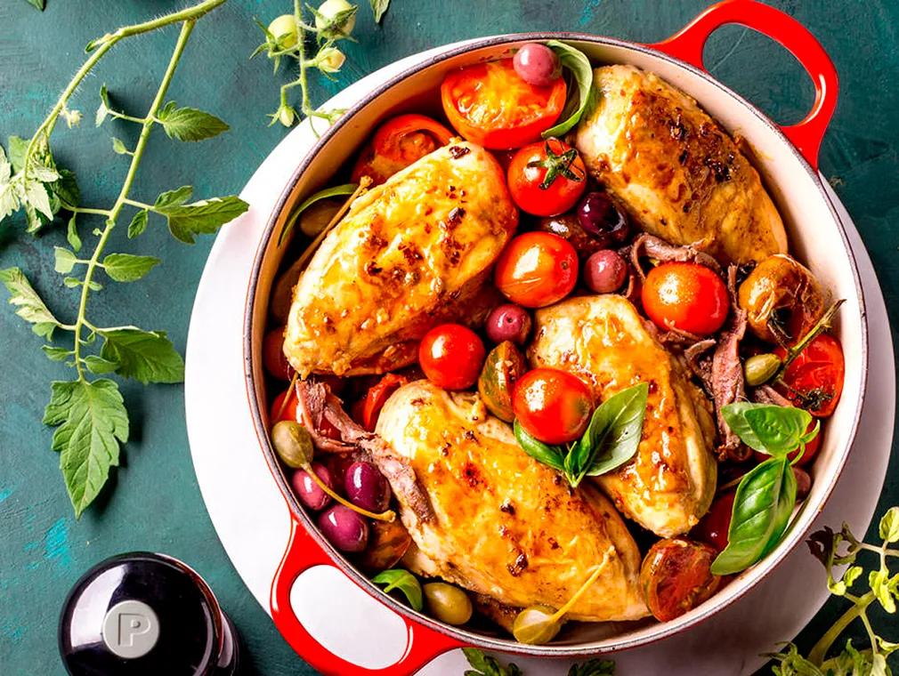 Ragout de poulet aux tomates, câpres et anchois