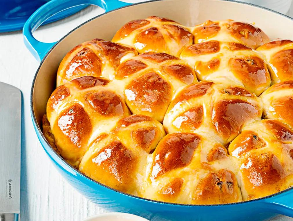 Hausgemachte Hot Cross Buns