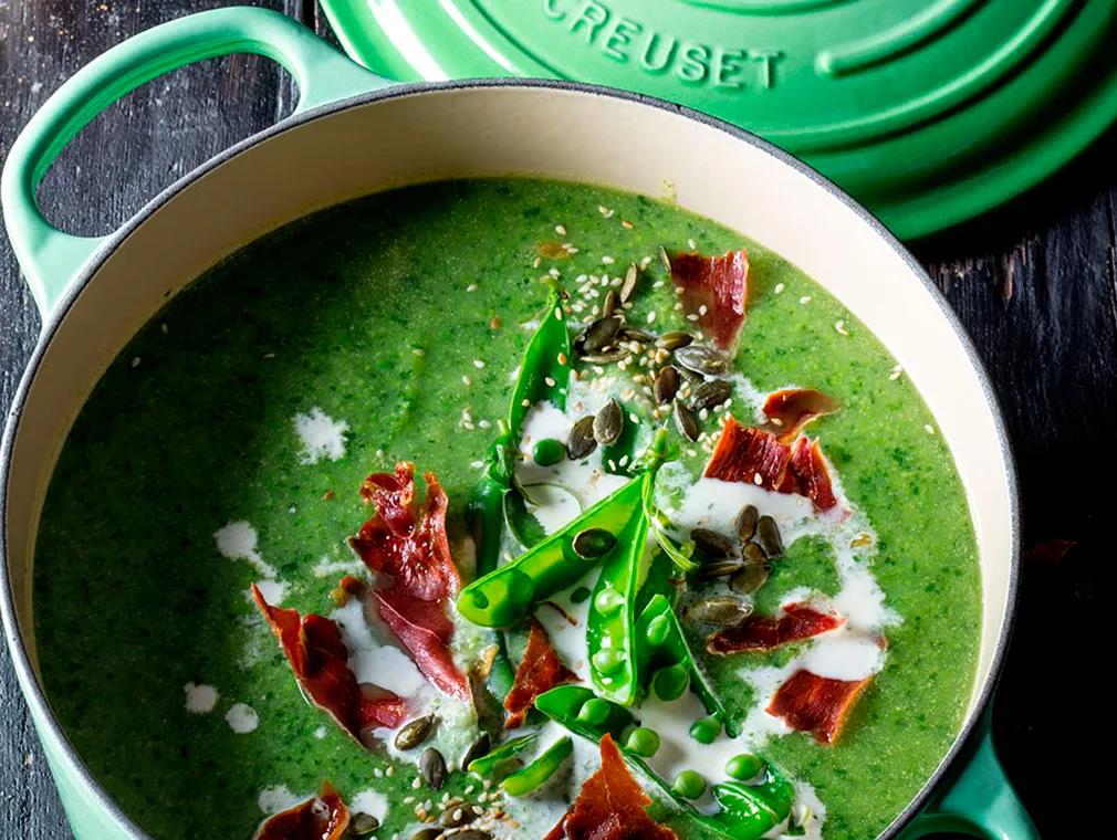 Soupe de petits pois et pousses d’épinard