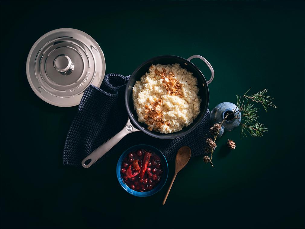„Risalamande“ – Traditionelles Skandinavisches Weihnachtsdessert aus Milchreis