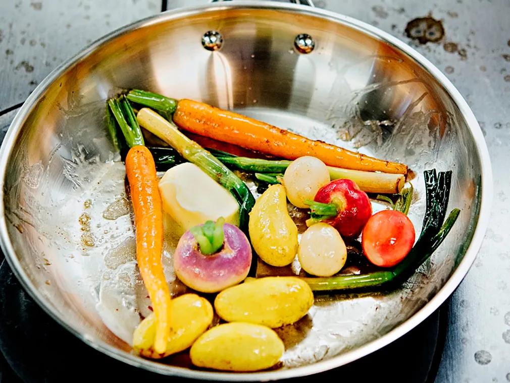 Légumes de printemps rôtis