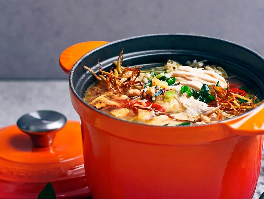 Hühner-Reis-Suppe mit Zitrone und Chili