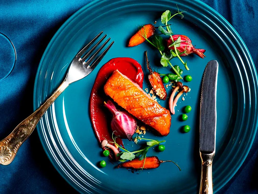 Magrets de canard croustillants aux mûres et à l'orange avec sa purée de chou-fleur