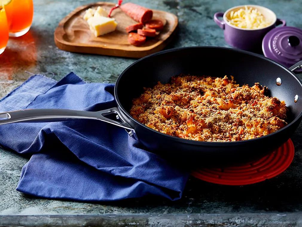 Mac’n’Cheese: Pâtes Gratinées au Fromage et Chorizo Fumé