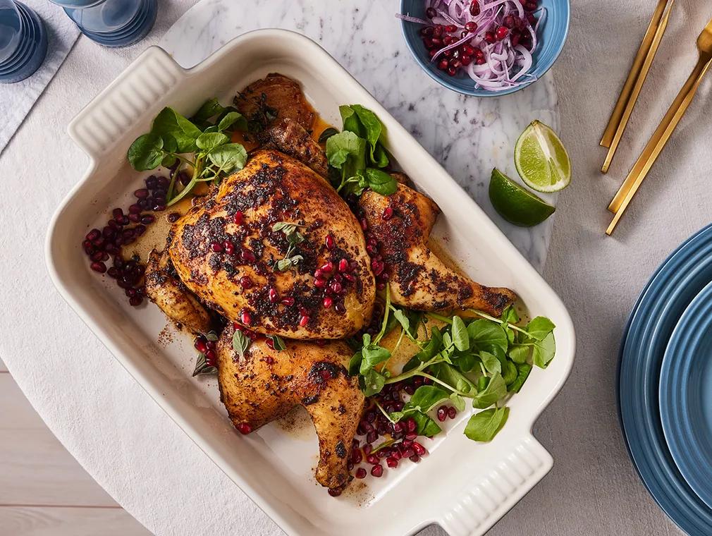 Poulet en crapaudine à la grenade et harissa rôtie